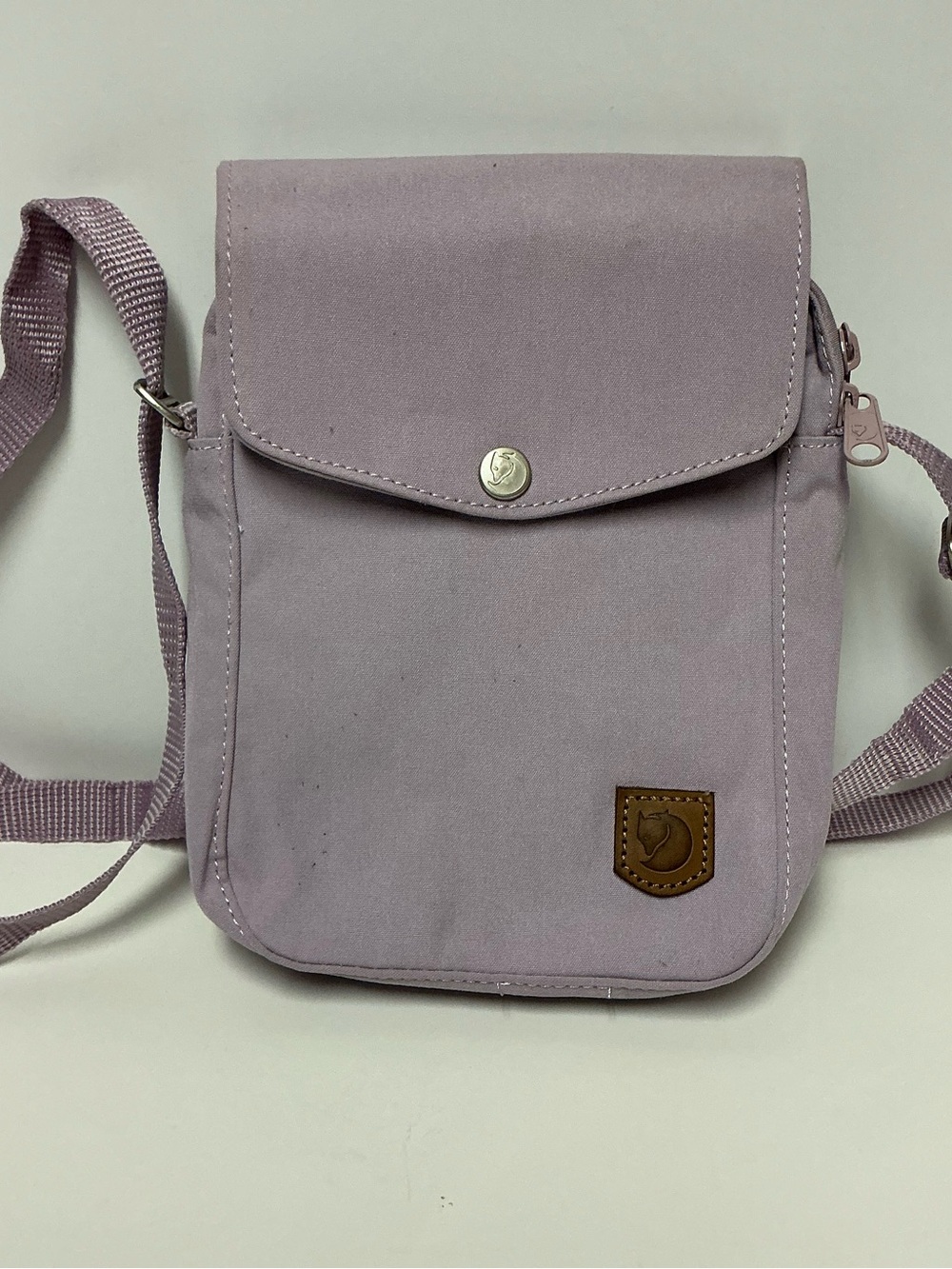 Fjallraven Lavender Crossbody Bag - READ DESCRIPTION